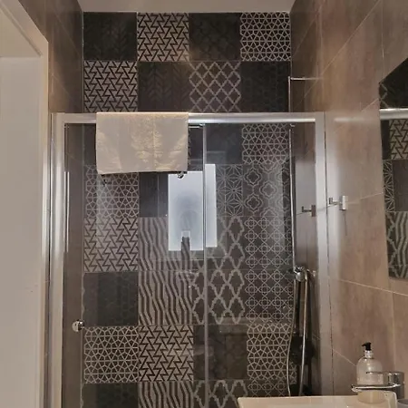 Private Terrace-sea Views Amd Valley Views-sleep 6 By Quicktrips