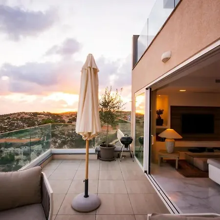 Private Terrace-sea Views Amd Valley Views-sleep 6 By Quicktrips Mellieħa