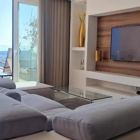 Private Terrace-sea Views Amd Valley Views-sleep 6 By Quicktrips * المليحة