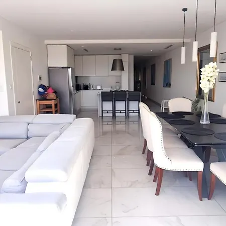 Apartamento Private Terrace-sea Views Amd Valley Views-sleep 6 By Quicktrips