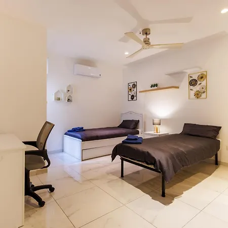 아파트 Private Terrace-sea Views Amd Valley Views-sleep 6 By Quicktrips